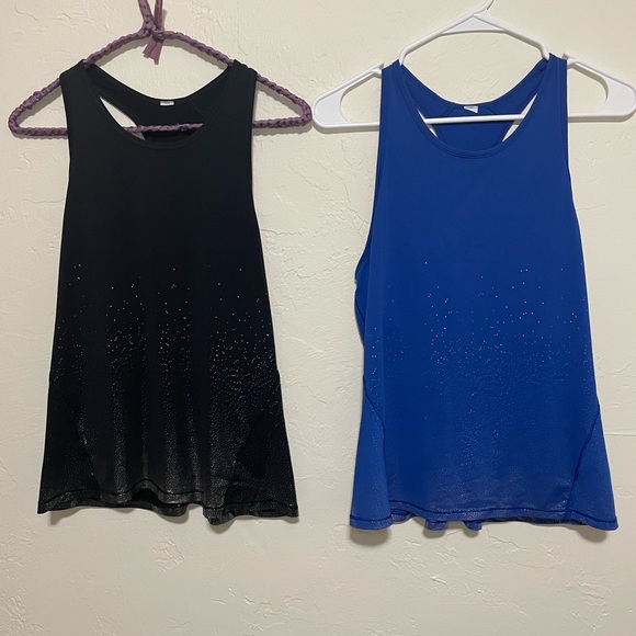 Two All in Motion tank tops - Picture 1 of 4